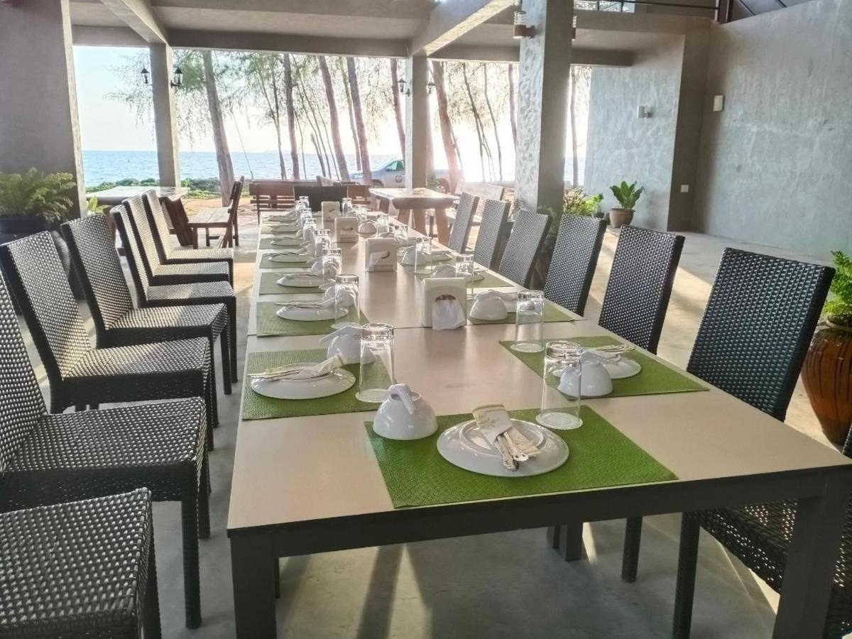 The Chevalley Beach Resort Satun Exterior photo