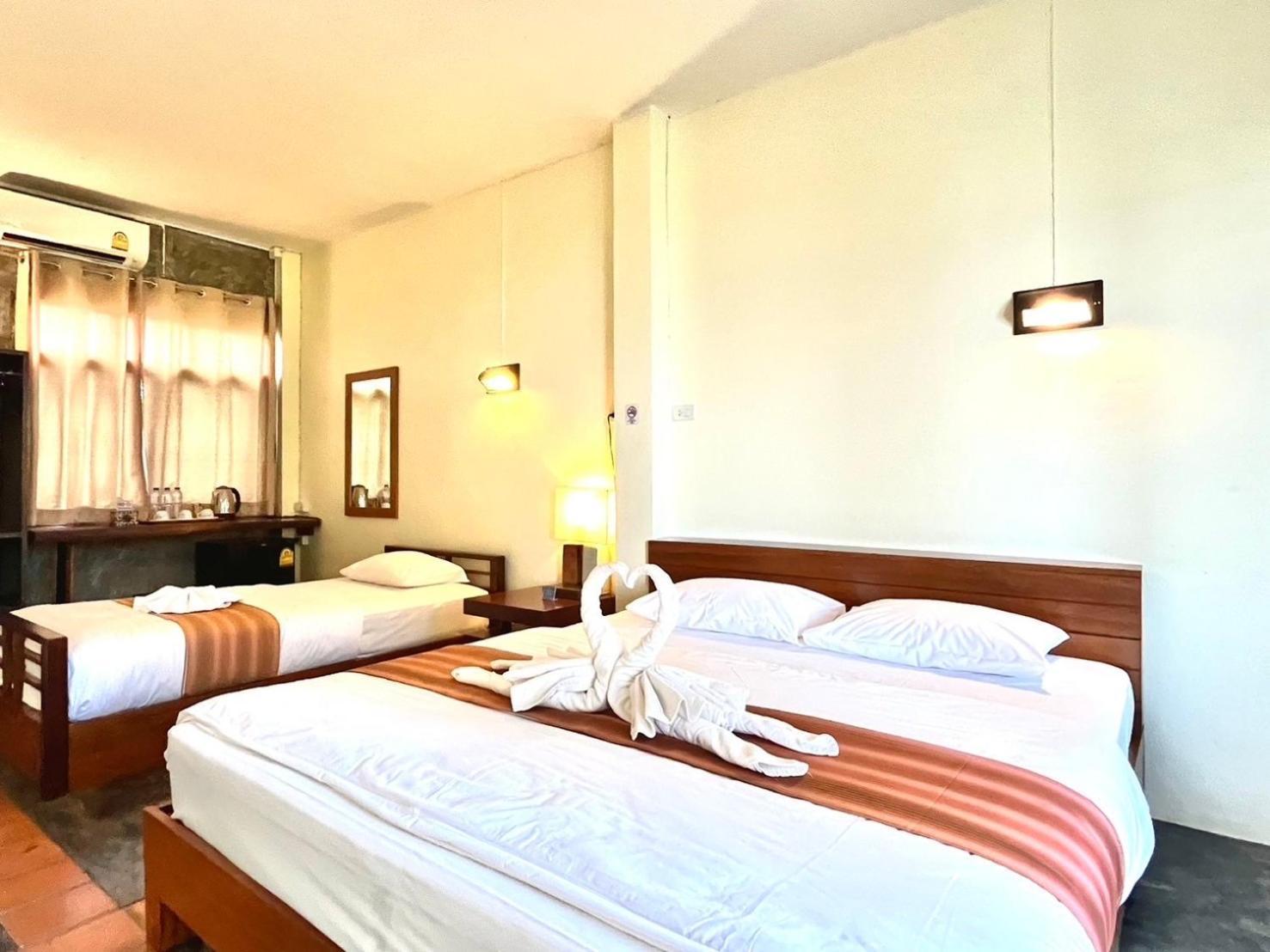 The Chevalley Beach Resort Satun Exterior photo